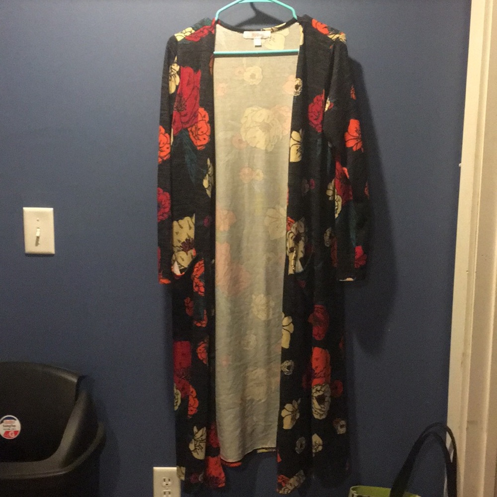 LuLaRoe medium Sarah